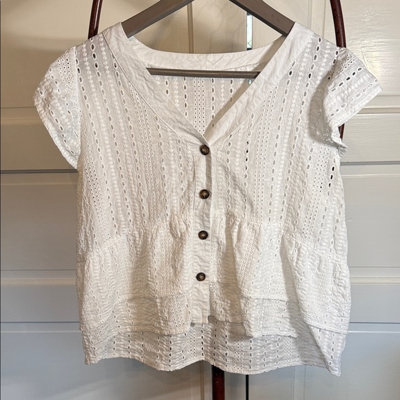 unbranded Tops - White Eyelet tiered ruffle Blouse Button Front Cottagecore Summer Top